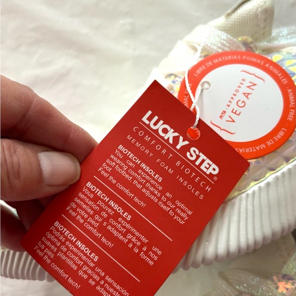 NWT Lucky Step Metallic Pink Holographic Vegan Sneakers pyramid studs SZ 7 - Picture 10 of 15